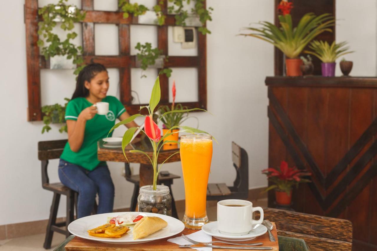 莫约班巴 Country Club Eco Casajardin酒店 外观 照片